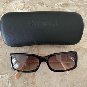 Vintage CHANEL sunglasses